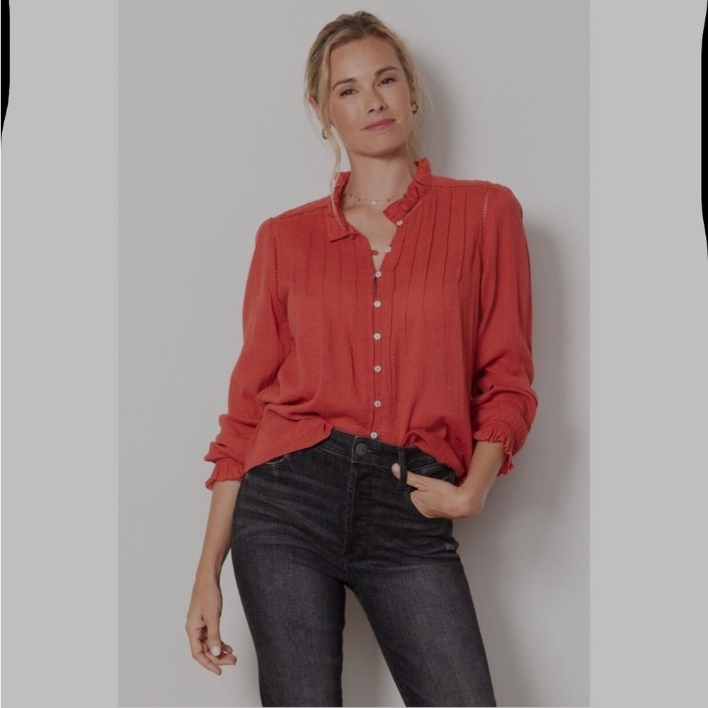 Faherty Coral Button-Front Ruffle-Trim Blouse - Picture 11 of 13